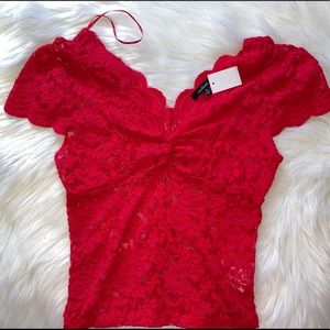 Rede lace crop top size M